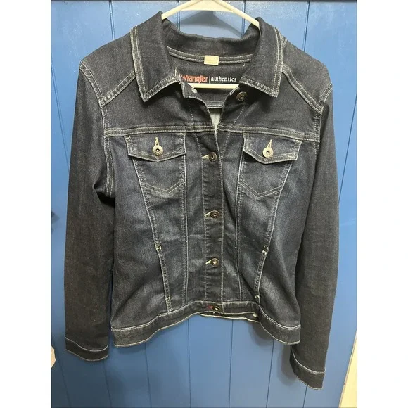 Wrangler Women's Jean Style Jacket Size M Dark Wash Country Western Cowgirl - Picture 1 of 13